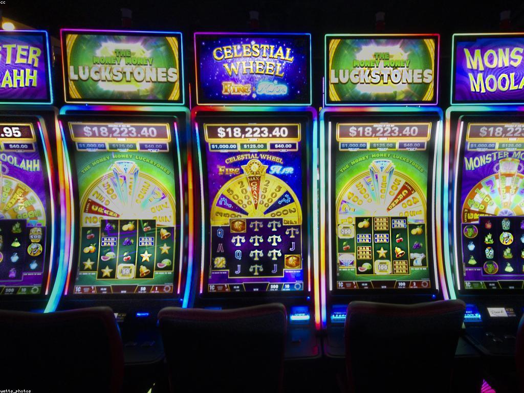 យុទ្ធសាស្ត្រលេងស្លុត ដើម្បីអតិថិជនឆ្នោត